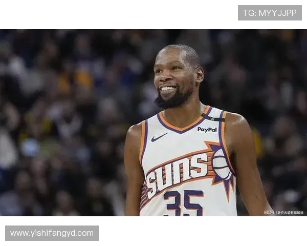 NBA最新动态:詹姆斯追平历史得分纪录 杜兰特带领太阳强势崛起