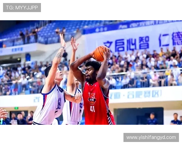 中国篮球队迎战国际强队备战奥运资格赛 全力冲击东京梦想 中国篮球队迎战国际强队备战奥运资格赛 全力冲击东京梦想