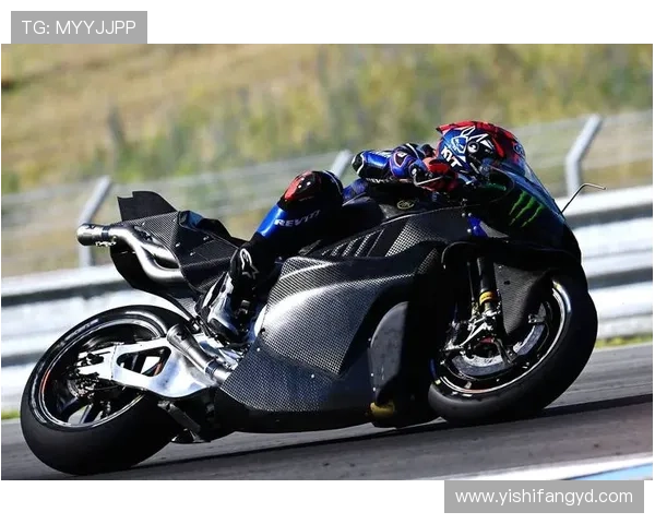 摩托GP赛季精彩回顾 本田雅马哈新车亮相争夺激烈